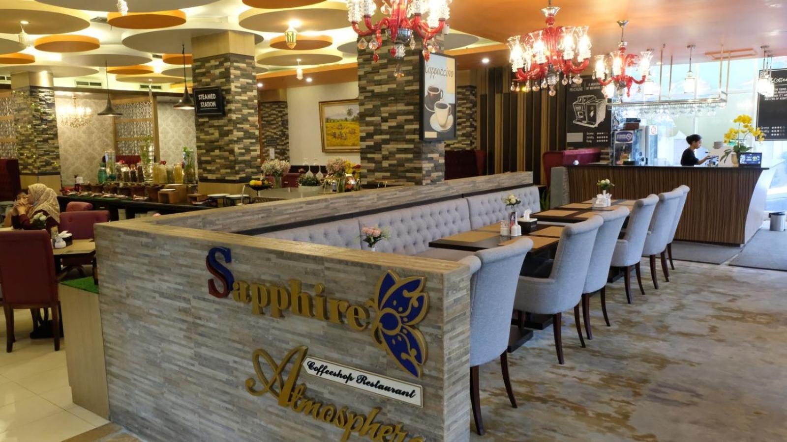 Sapphire Sky Hotel & Conference Serpong Exterior foto